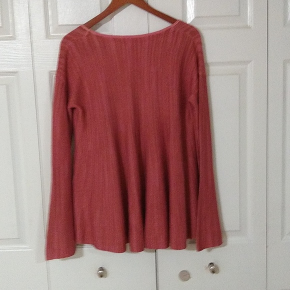 Free People Boxy Bell sleeve size small rust  sweater - Picture 8 of 12